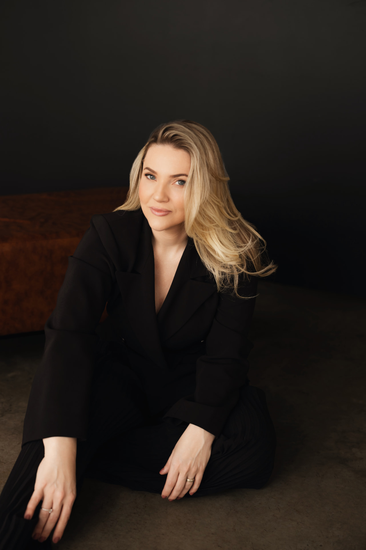 Graciele Welter em retrato sentada